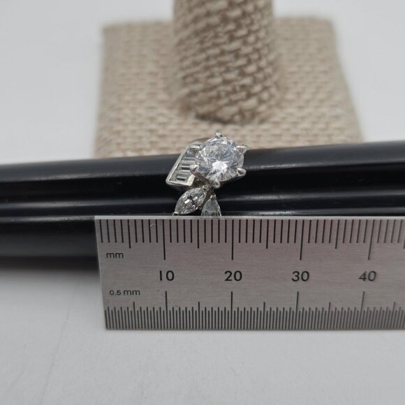 Size 7.25 Sterling Silver Beautiful Pattern Cubic Zirconia Gems Ring A3814 - Picture 8 of 9